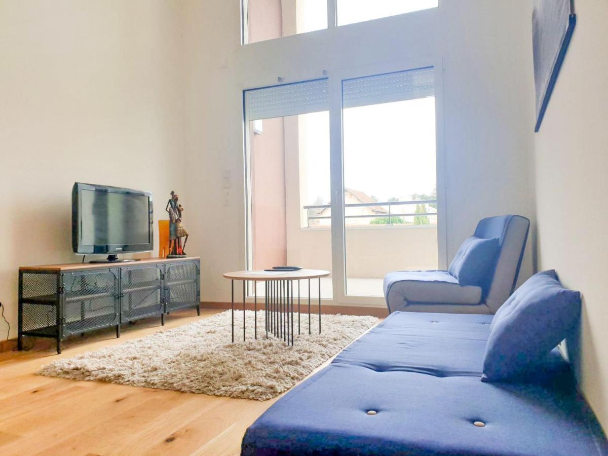 Le Loft D'Or A 10Min De Lyon Apartment Champagne-au-Mont-d'Or Luaran gambar